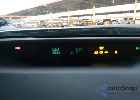 2005 Toyota Prius z USA, uszkodzony, nr VIN JTDKB22U857041070